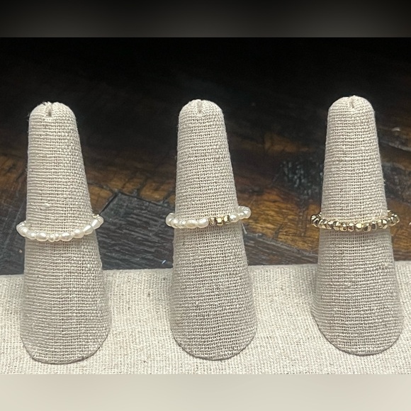 Stella & Dot Pearl Ring Stretch Set - Picture 5 of 6